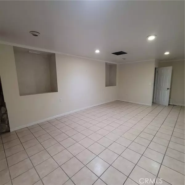 Twin Peaks, CA 92391,25286 25286 North