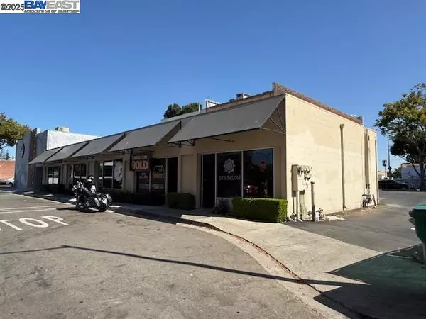 Hayward, CA 94541,22531 Main St