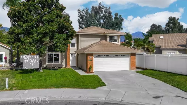 7817 Somerset, Highland, CA 92346
