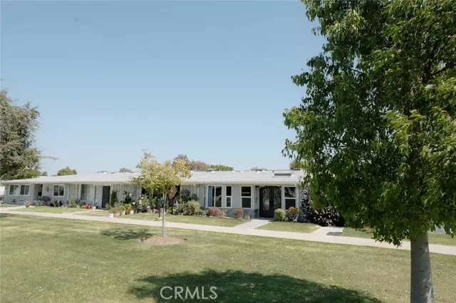 1623 Monterey Road #20i (M2), Seal Beach, CA 90740