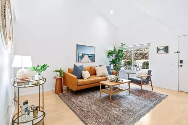 La Mesa, CA 91942,5440 Baltimore DR 90