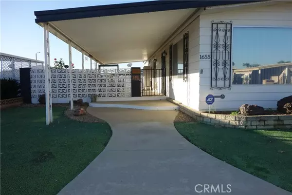 Hemet, CA 92543,1655 Santa Susana