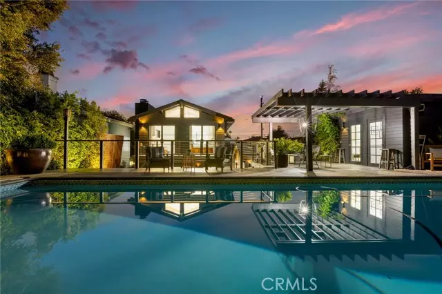 Manhattan Beach, CA 90266,1012 10th ST