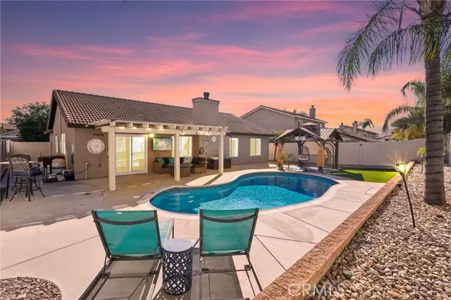 23062 Empire Penguin, Wildomar, CA 92595