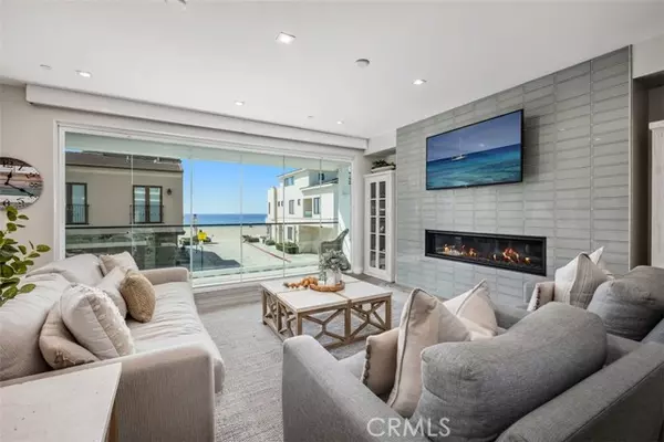 Newport Beach, CA 92663,4918 SEASHORE DR