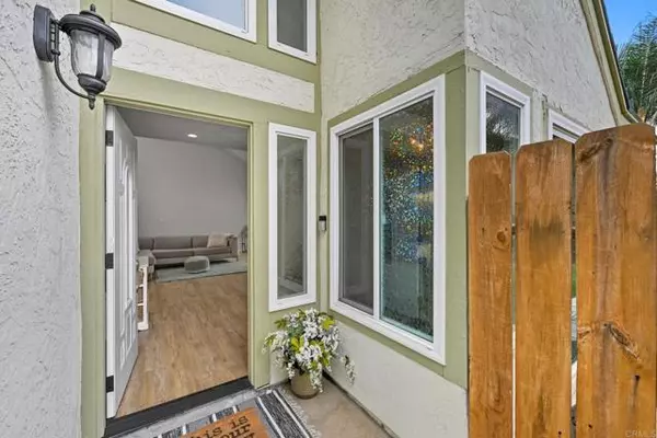 Escondido, CA 92026,1213 Rembrandt