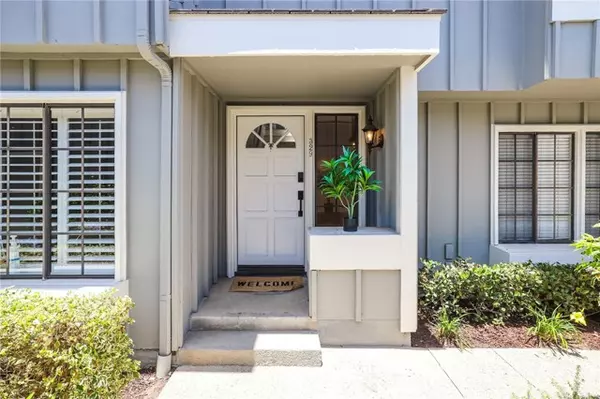 329 Regatta WAY, Seal Beach, CA 90740