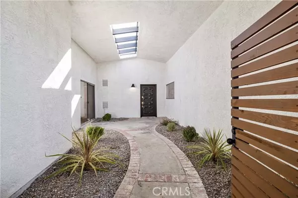 Granada Hills, CA 91344,12648 Darla AVE