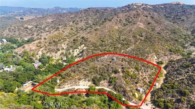 20219 Paradise LN, Topanga, CA 90290