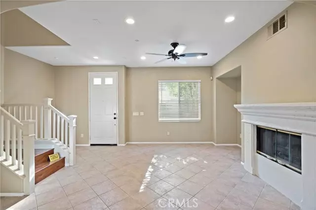 18 Moonstone, Irvine, CA 92602