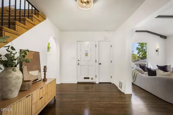 Altadena, CA 91001,1953 Grand Oaks AVE