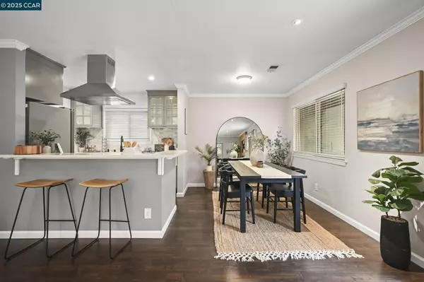 Walnut Creek, CA 94598,1720 Countrywood Ct