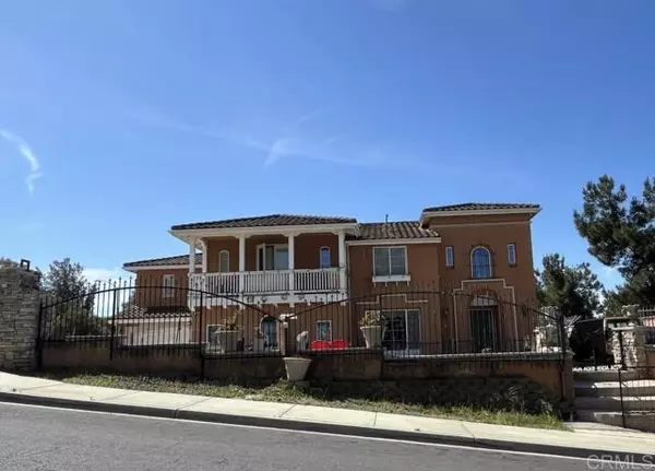 Escondido, CA 92025,303 Amparo DR