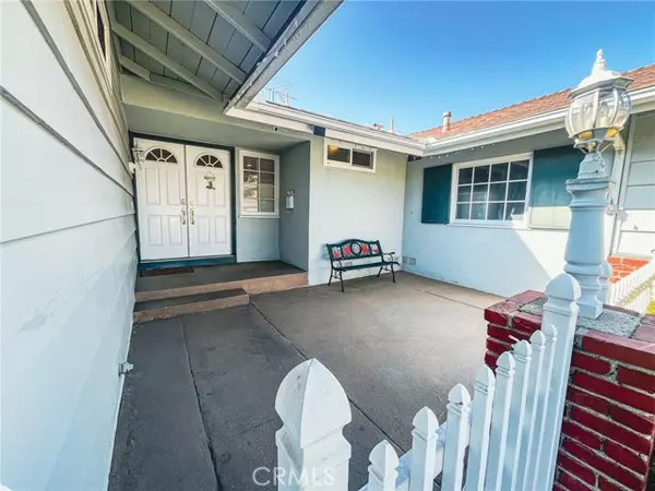 Fountain Valley, CA 92708,18949 Santa Marta