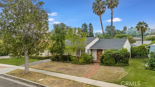 18234 Sugarman ST, Tarzana, CA 91356
