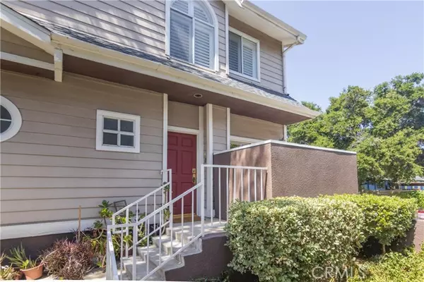 8624 De Soto AVE 108, Canoga Park, CA 91304