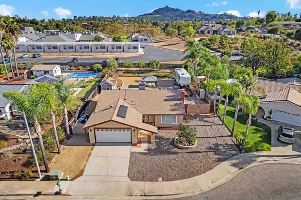 Escondido, CA 92027,2545 Meadowbrook PL