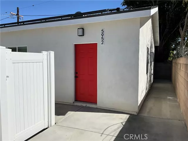 Encino, CA 91316,5952 Balcom AVE