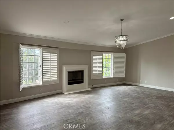 Northridge, CA 91325,9455 Brandon CT