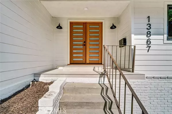 Whittier, CA 90601,13867 Philadelphia ST