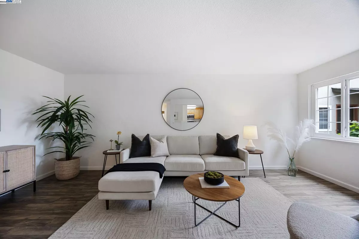 San Leandro, CA 94579,720 Fargo Ave 14