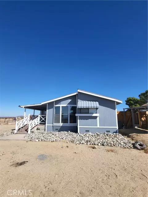 Llano, CA 93544,33391 165th