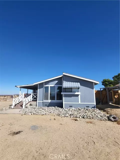Llano, CA 93544,33391 165th