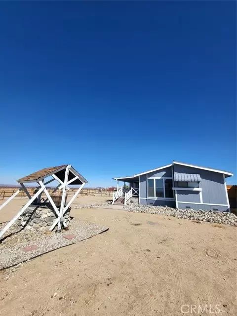 Llano, CA 93544,33391 165th