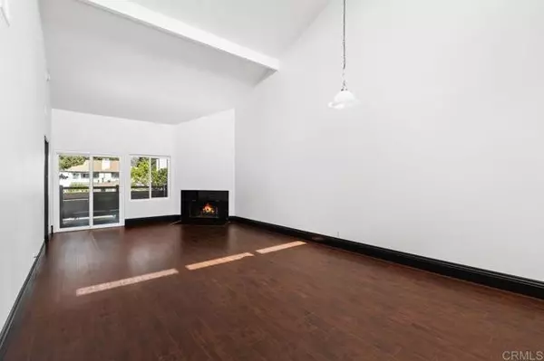 8799 Gilman DR C, La Jolla, CA 92037