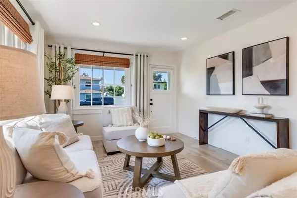 Orange, CA 92866,447 S Shaffer ST