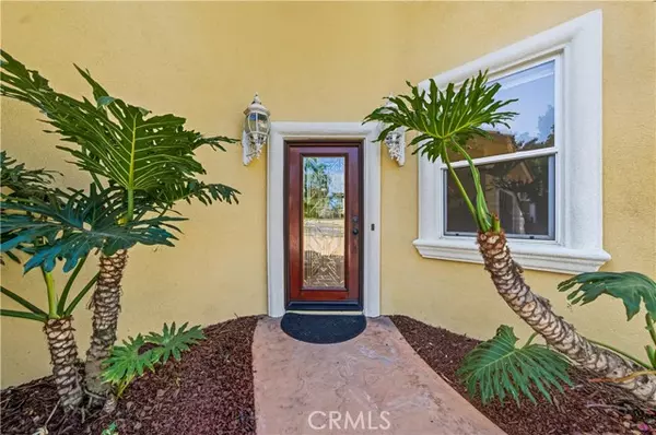 Carlsbad, CA 92008,1107 Las Flores DR