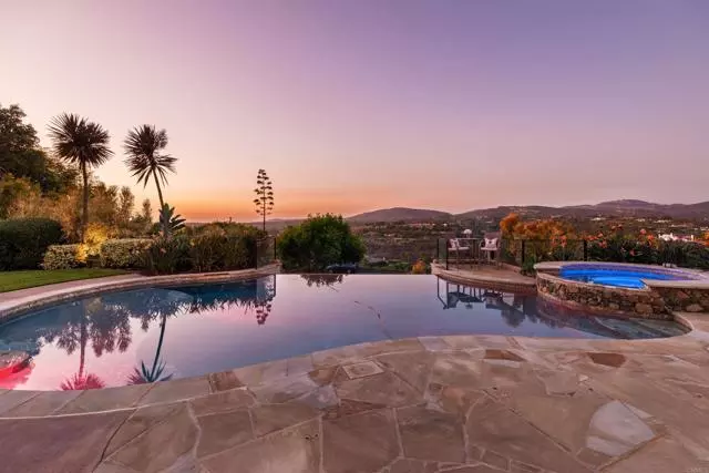 18102 Via Ascenso, Rancho Santa Fe, CA 92067