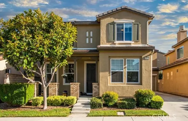 23820 Via Campana, Valencia, CA 91354