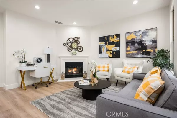 Irvine, CA 92620,199 Groveland