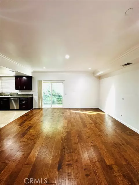 Arcadia, CA 91006,232 Genoa ST B