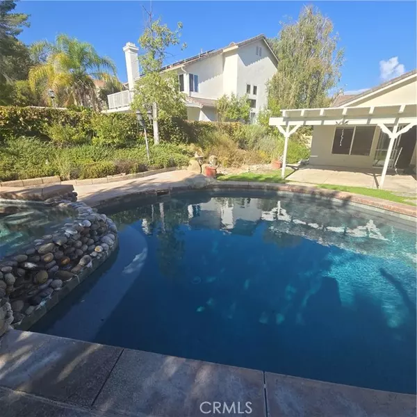 27619 27619 Ron RDG, Saugus, CA 91350