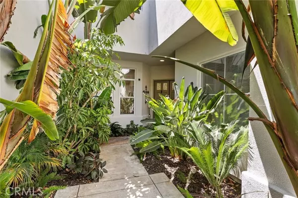 Rancho Santa Margarita, CA 92688,4 VISTA FRONDOSA