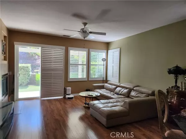 Corona, CA 92883,9153 Wooded HL