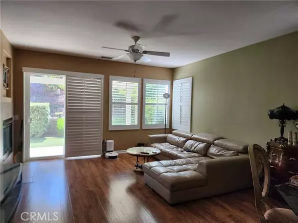 Corona, CA 92883,9153 Wooded HL