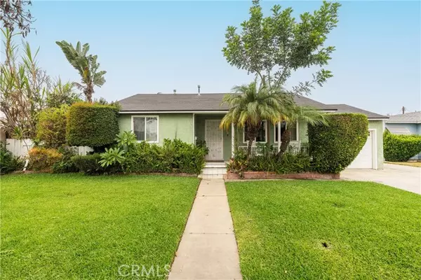 South Gate, CA 90280,10537 Richlee AVE