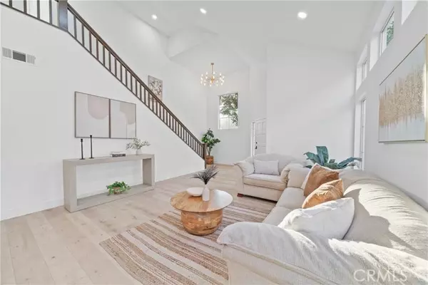 Mission Viejo, CA 92692,21452 Bastia