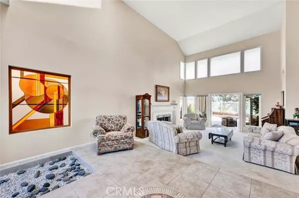 Orange, CA 92869,197 N Buckskin WAY