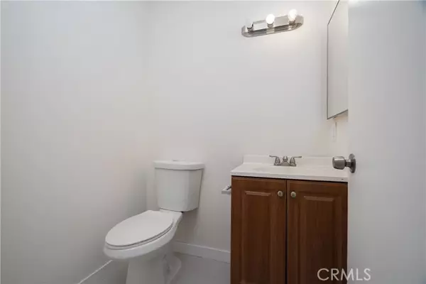 Palmdale, CA 93550,38478 Larkin B