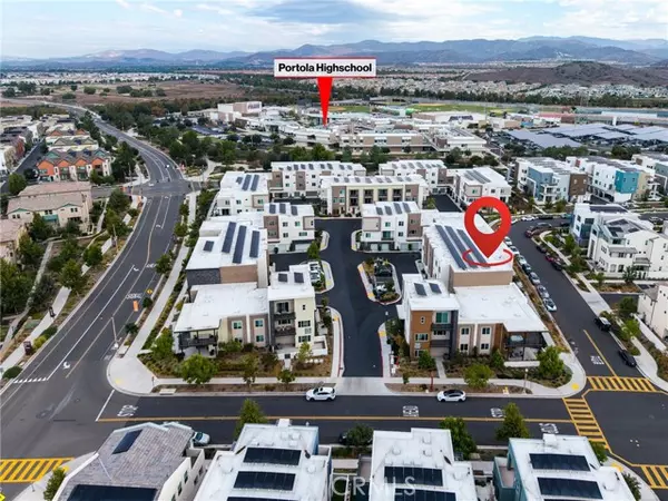 Irvine, CA 92618,211 Baluster