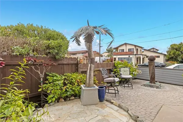 Cayucos, CA 93430,60 5th ST