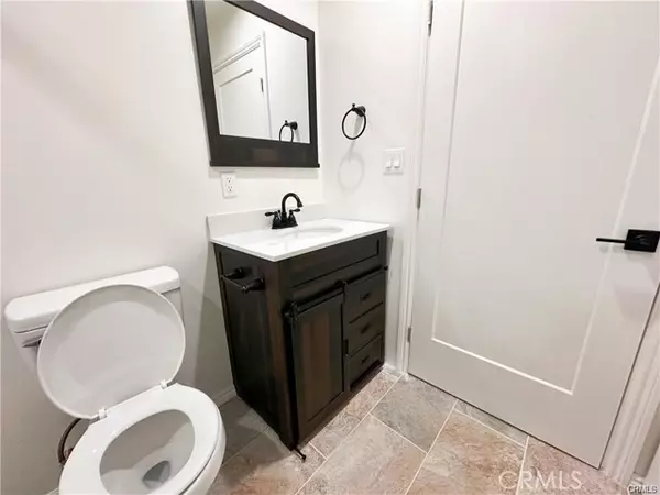 Reseda, CA 91335,17814 W Hemmingway ST