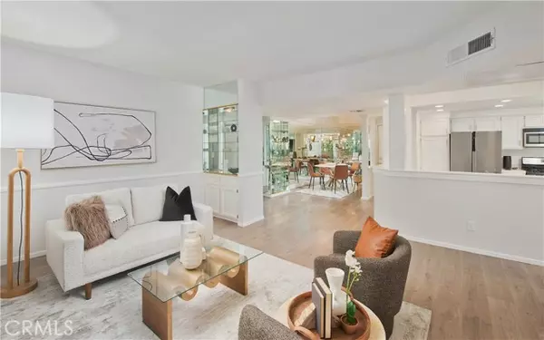 Sherman Oaks, CA 91401,14347 Albers ST 206