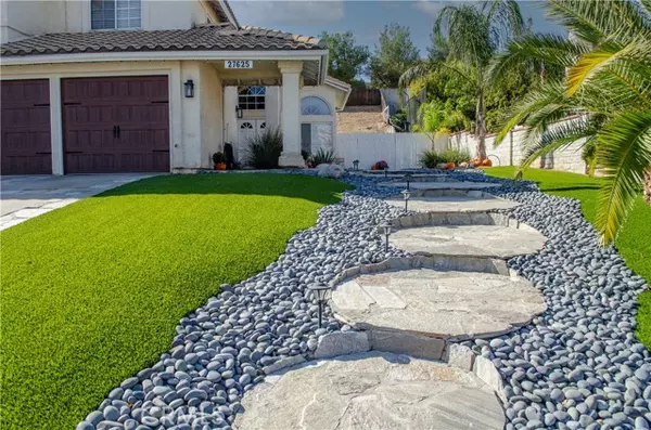 Castaic, CA 91384,27625 Moonlight PL