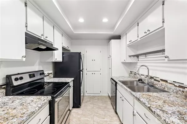 Lake Forest, CA 92630,20702 El Toro 2