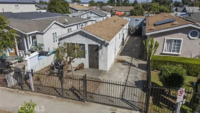 10618 Grape St, Los Angeles, CA 90002